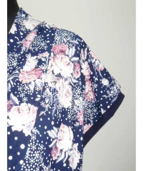 Bluzka typu woda z rękawkiem kimono - pastelowe kwiaty i groszki